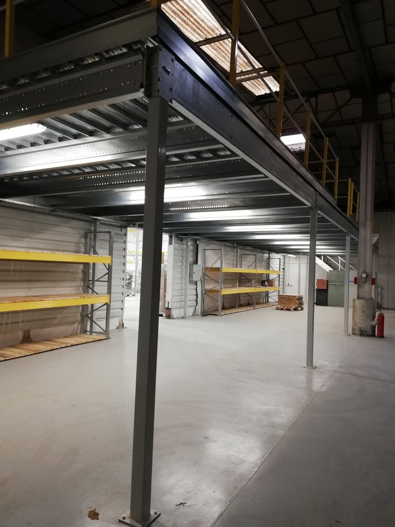 Mezzanine stockage industrie